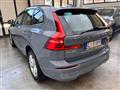 VOLVO XC60 B4 (d) AWD automatico Momentum